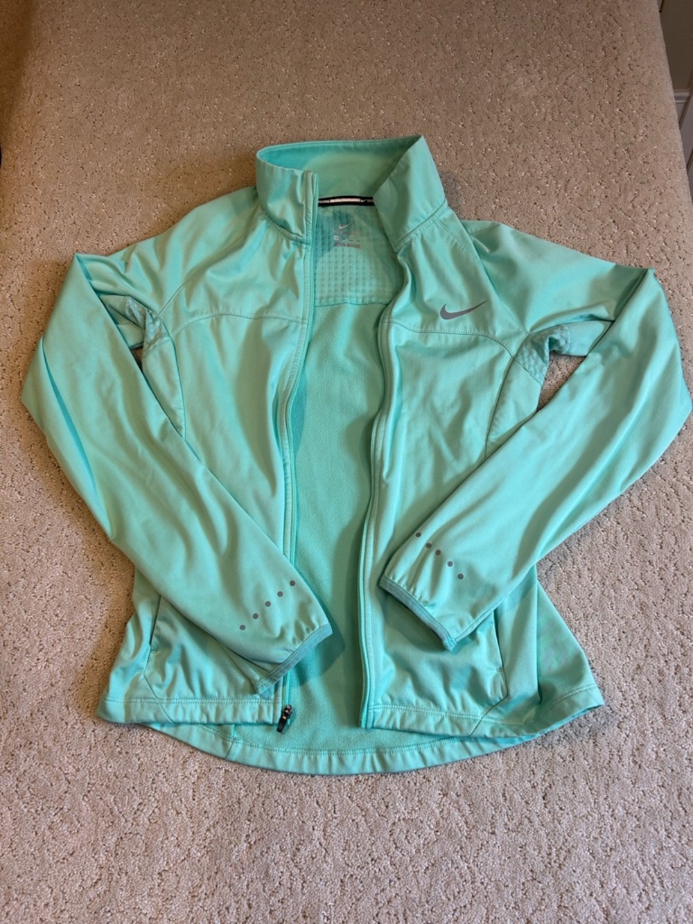 Nike Shield Running Jacket Dri Fit Full Zip Workout Jacket Women’s Size XS